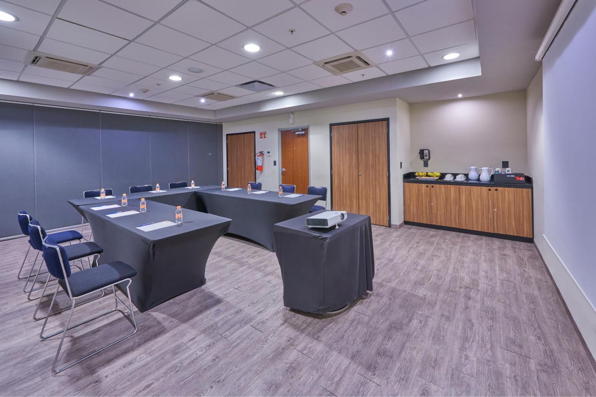 City Express By Marriott San Luis Potosi Zona Universitaria Exterior foto